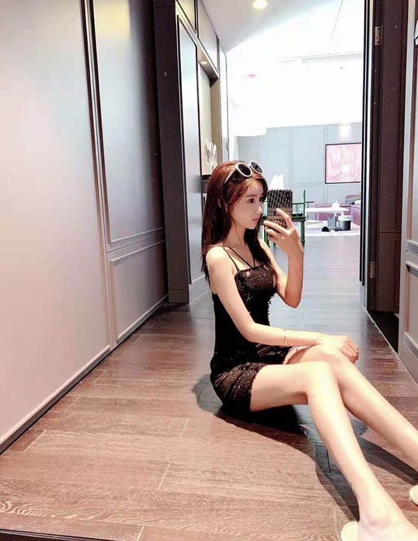 迪拜高端模特