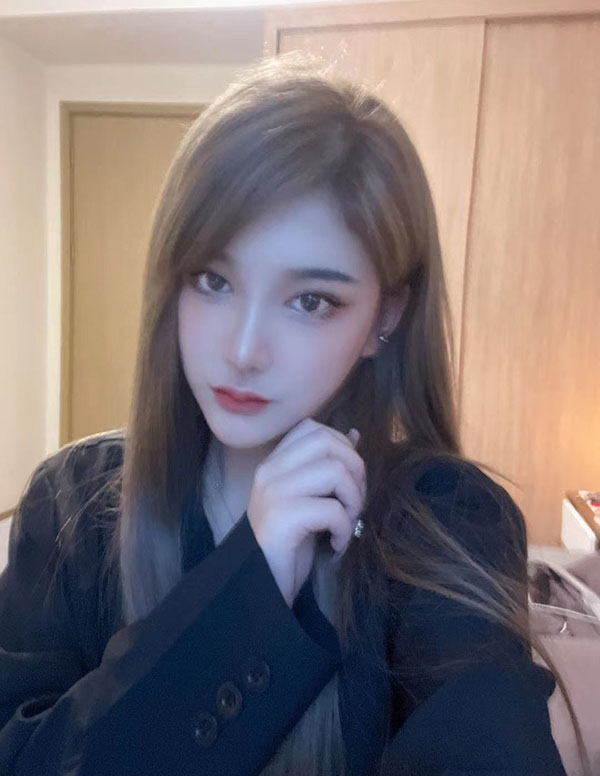 伦敦外围女经纪人